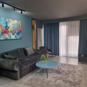 Mamaia Apartament, Complex Hera